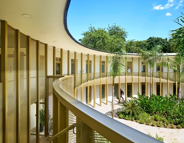 Inovação em projetos de embaixadas: arquitetura da diplomacia ao redor do mundo - Imagem de Destaque
