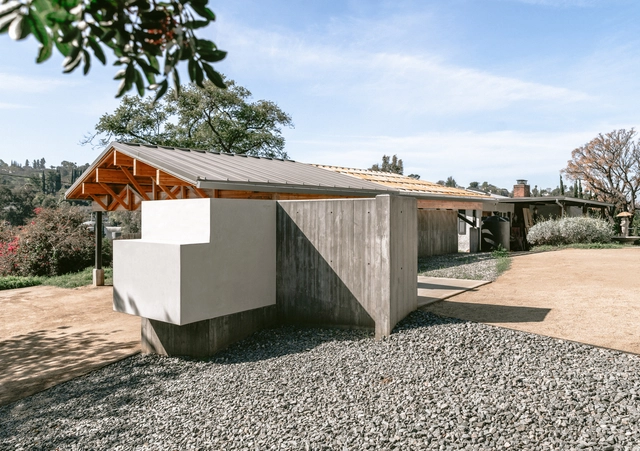 House in Los Angeles 1 Art Studio and Residential Compound / The LADG - Exterior Photography, Houses