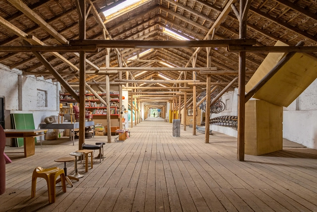 Museum Macura / Milan Mijalkovic  - Interior Photography, Museum, Beam