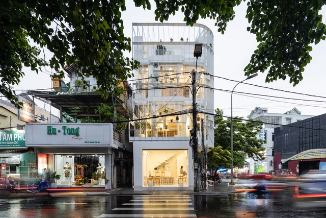 Tiam Coffee Shop & Home / Nguyen Khai Architects & Associates - Exterior Photography, Houses