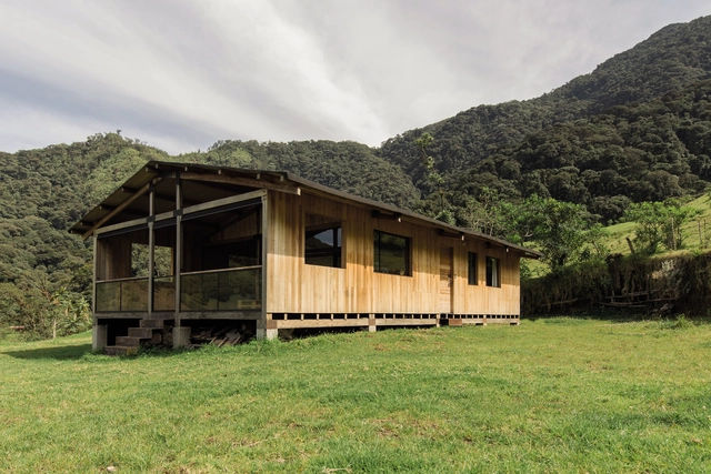 Casa Ocal / Jorge Ramón Giacometti Taller de Arquitectura - Fotografía exterior, Casas, Fachada, Bosque