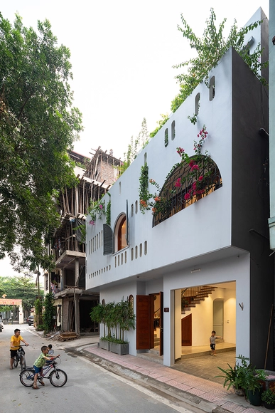 越南L住宅，环形流线下的小家庭生活 / NH Village Architects - 建筑图, 独立住宅, 表皮