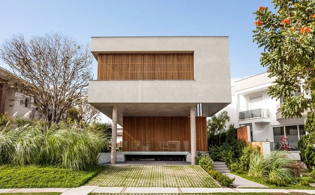 Residência Premier / Marchetti Bonetti+ - Fotografia de Exterior, Casas, Aido, Fachada, Porta, Escada