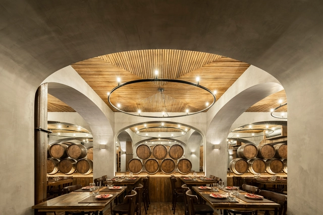 Barril Restaurant / Paulo Merlini arquitetos - Interior Photography, Restaurant & Bar Interiors, Arch, Arcade, Table, Chair
