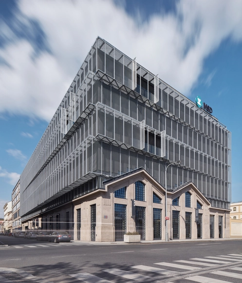 Edificio Five / QARTA architektura - Fotografía exterior, Hitos Y Monumentos, Fachada