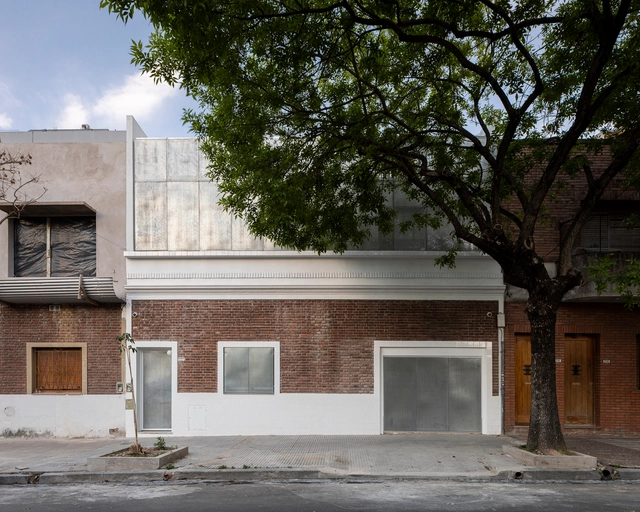 Zapiola老宅改造，穿孔板结合原始砖墙 / Estudio Florida - 建筑图, 加建项目