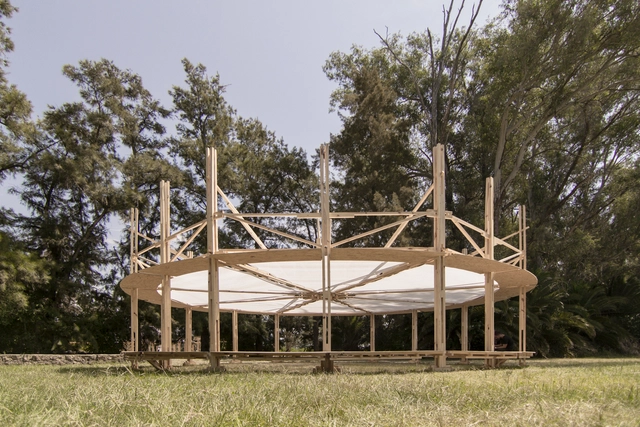 Carpa Itinerante / Fabrizio Pugliese + Gabriel Huarte - Fotografía exterior, Sustentabilidad Y Diseño Ecológico, Fijación Vigas, Fachada
