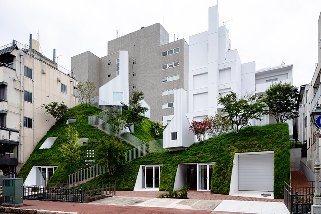 Hotel SHIROIYA / Sou Fujimoto Architects - Fotografia de Exterior, Interiores De Hotéis