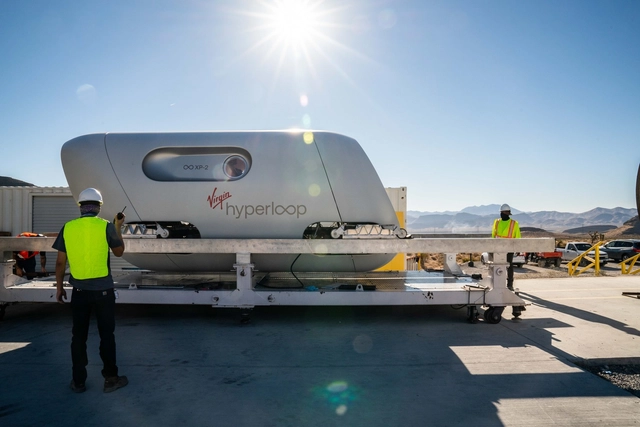 Virgin Hyperloop transporta a sus primeros pasajeros en Pegasus XP-2, la cápsula diseñada por BIG y KILO Design - Imagen Principal