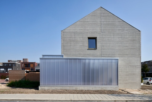 Concrete Split-level House / derksen | windt architecten - Exterior Photography, Houses, Facade