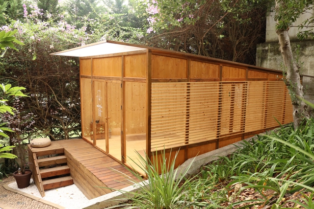 Estudio de Yoga / Madeiguincho - Fotografía exterior, Interiores De Espacios De Bienestar