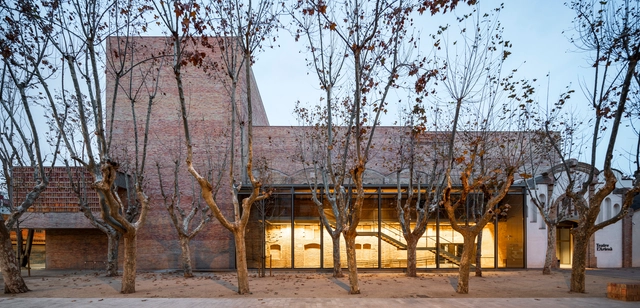 Teatre L’Artesà / Forgas Arquitectes + AMM Arquitectes - Fotografía exterior, Renovación, Fachada