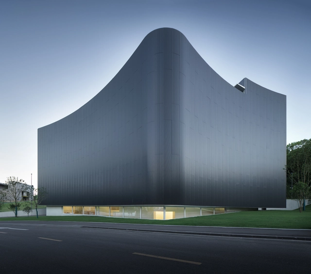 华茂艺术教育博物馆 / Álvaro Siza + Carlos Castanheira - 建筑图, 展陈建筑, 表皮