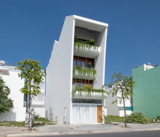  Gardening Terrace House / Chơn.a - Exterior Photography, Houses, Facade