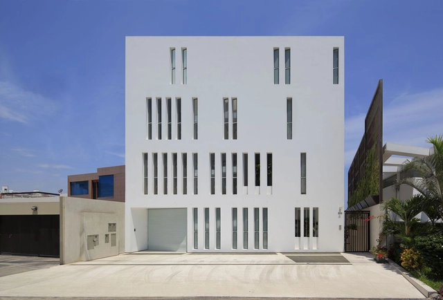 Paquidermo Building / Martin Dulanto - Exterior Photography, Apartments, Facade