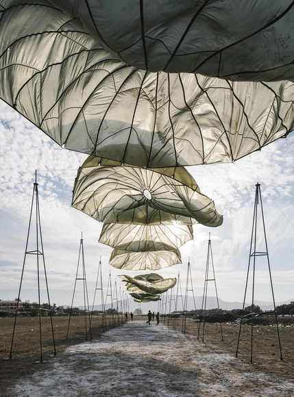 'Body Absent', a Temporary Memorial to Raise Awareness About Human Rights - Featured Image