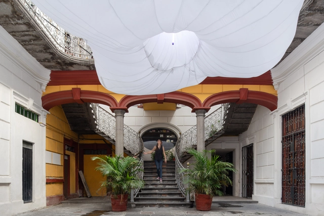 14 instalaciones efímeras intervienen patios históricos en Puebla, México - Imagen Principal
