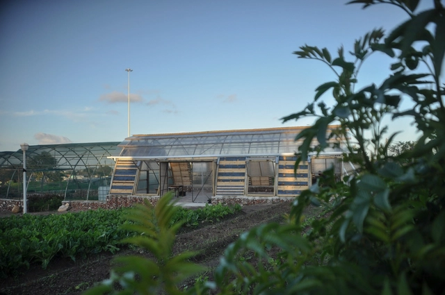 Lim'uhphile Co-op / Collectif saga - Exterior Photography, Community 