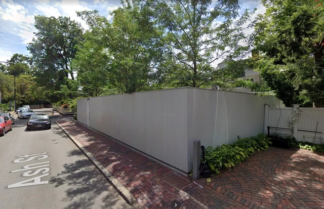 Harvard eliminará el nombre de Philip Johnson del edificio que diseñó como estudiante - Imagen Principal