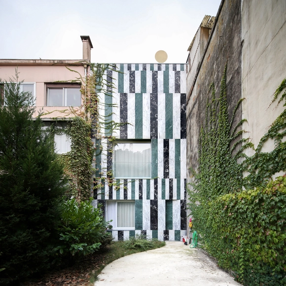 From Playful Methodologies to Fictional Possibilities: 5 Emerging Practices in Europe - Featured Image