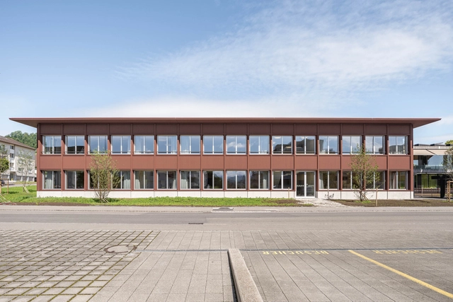 Bazenheid Primary School / Schwabe Suter Architekten - Exterior Photography, Elementary & Middle School, Facade