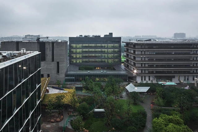 Masterplan and the Laboratory Building, Novartis Shanghai Campus / Atelier FCJZ - Exterior Photography, Office Buildings, Facade