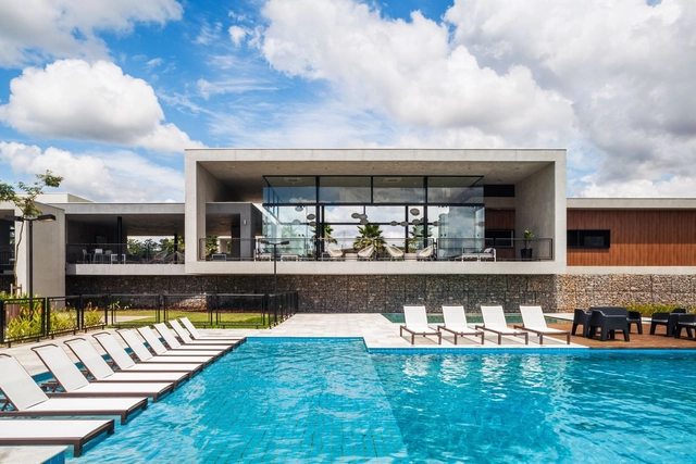 Complejo Don Pedro / FGMF - Fotografía exterior, Piscina, Fachada