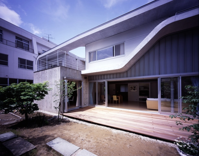 Continuous Plate House 2.0 / F.A.D.S. - Exterior Photography, Renovation, Facade, Door