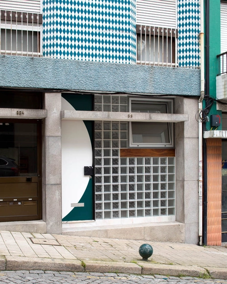  波尔图店铺设计，几何烟火 / fala - 室内图, 居住室内设计, 表皮, 门