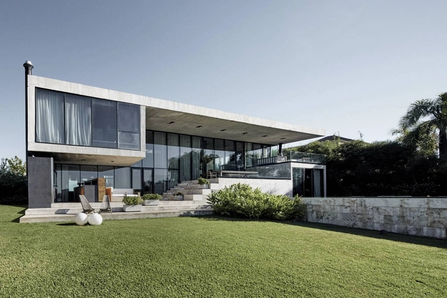 Castores House / Dieguez Fridman - Exterior Photography, Houses, Garden, Facade