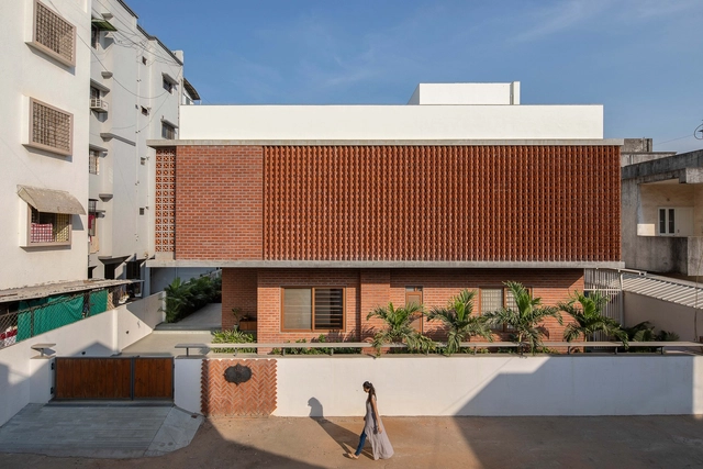 Brick Screen House / MS DESIGN STUDIO - Exterior Photography, Houses, Facade