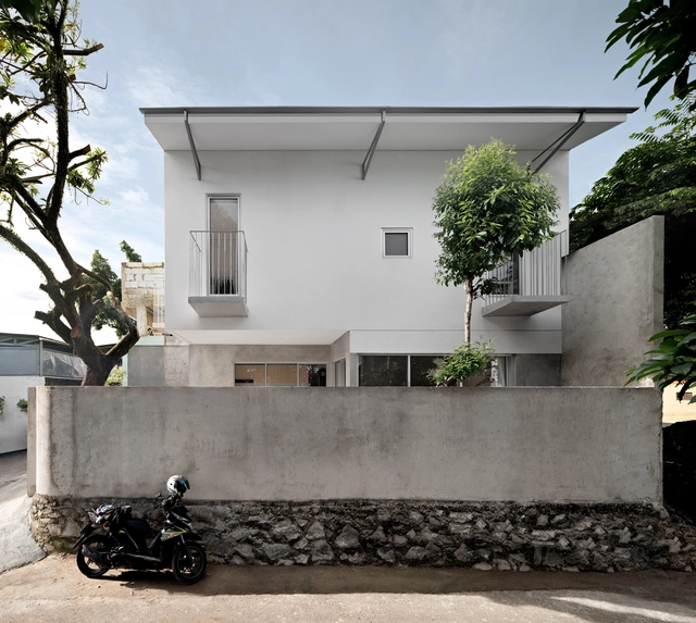 Casa H / sontangMsiregar Architects - Fotografia de Exterior, Casas