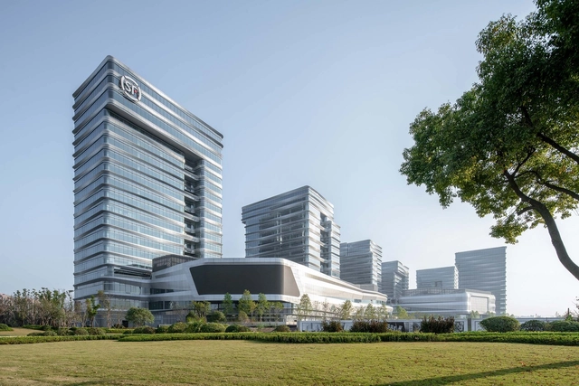 顺丰创新中心 / 汉嘉设计+ Gensler - 建筑图, 办公设施, 表皮