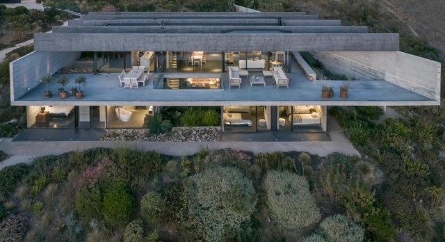 5 Beams House / Gubbins-Polidura - Exterior Photography, Houses, Facade