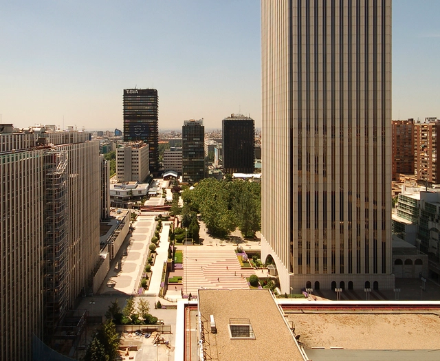 OMA, MVRDV and Heatherwick Among Finalists to Transform Azca Financial District in Madrid - Featured Image