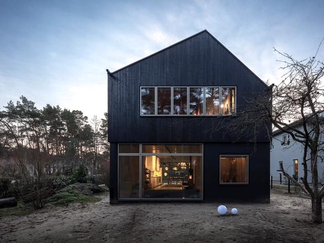 Schulzendorf House /  Transstruktura - Exterior Photography, Houses, Facade