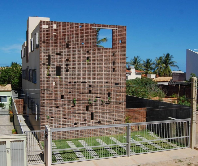 Edifício Residencial Jatobá / A+P Arquitetos Associados - Fotografia de Exterior, Residencial, Fachada, Cerca