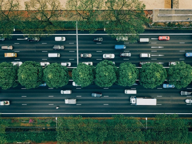 Pesquisa avalia impacto ambiental de diferentes meios de transporte - Imagem de Destaque