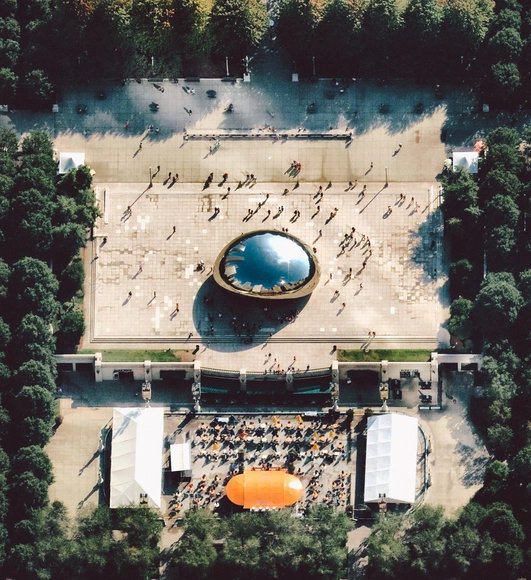 布莱尔·卡明：你评判的是建筑，而非建筑师 - 主图