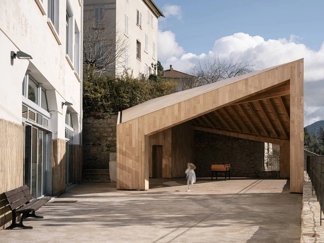 Evisa School Porch / Orma Architettura - Exterior Photography, Schools 