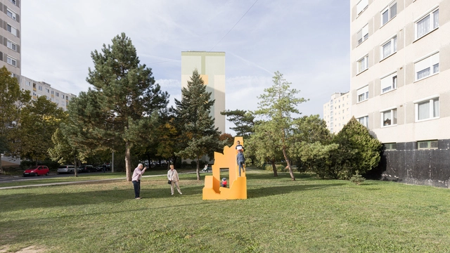 Instalação "Face, Piscina, Duas Torres e Ruína" / Paradigma Ariadné - Fotografia de Exterior, Arte E Arquitetura