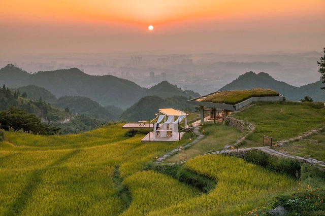 Dianjiang Bagu·Suji Hotel / 3andwich Design / He Wei Studio - Exterior Photography, Hotels, Forest
