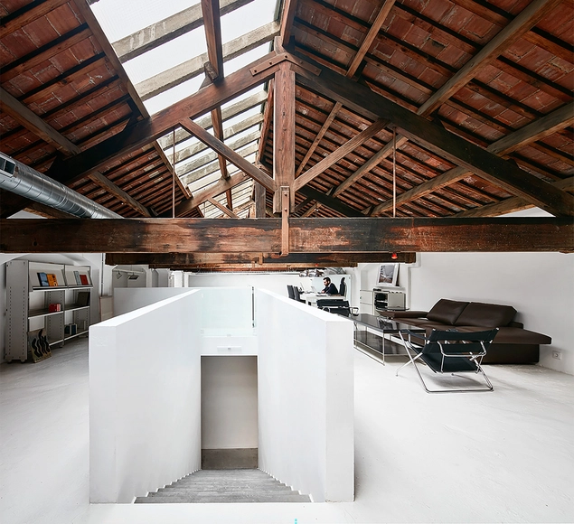 Galería de arte Carles Taché  / Jorge Vidal - Fotografía interior, Reconversión, Cocina, Fijación Vigas, Fachada