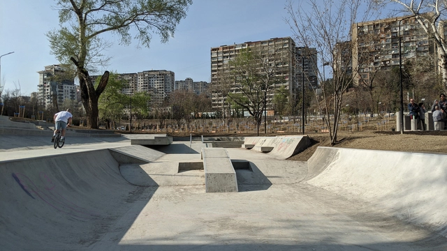 Mziuri滑板公园与跑酷场 / David Giorgadze Architects + Maxime Machaidze (LTFR) - 建筑图, 滑板公园