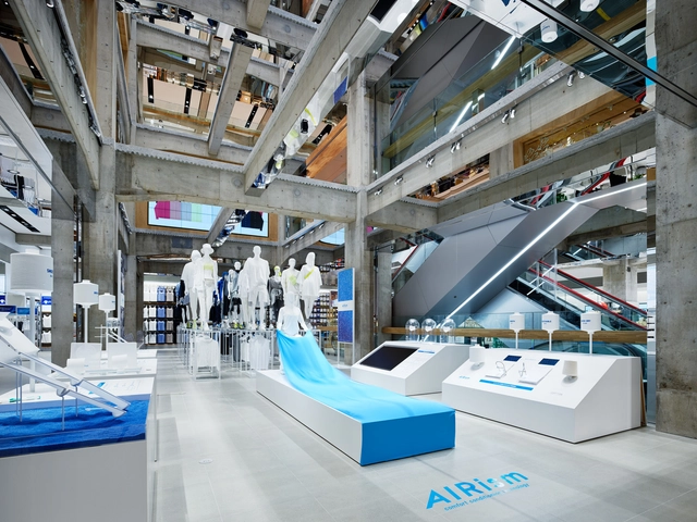 Como a experiência sensorial pode salvar a arquitetura comercial? - Imagem de Destaque
