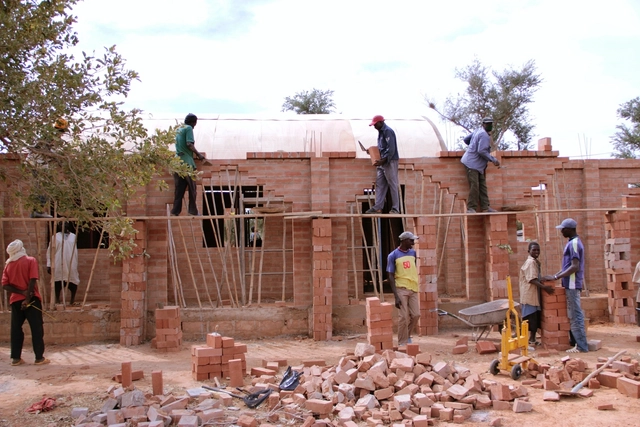 Por que o Do-It-Together pode ser a solução para muitos problemas da arquitetura? - Imagem de Destaque