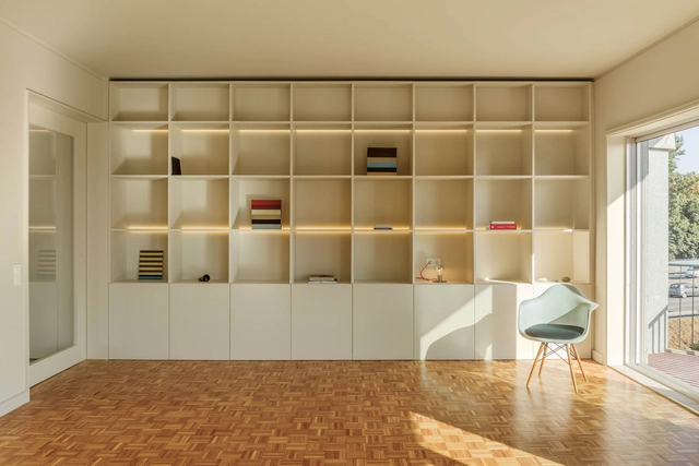 Apartamento Campo Alegre / Costa Lima Arquitectos - Fotografia de Interiores, Interiores De Apartamentos, Cozinha, Porta, Fachada, Cadeira, Mesa