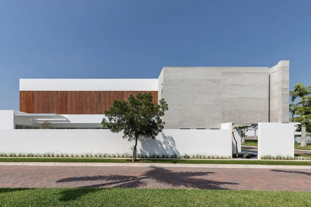 Mocoli House / Orense Arquitectos - Exterior Photography, Houses, Facade