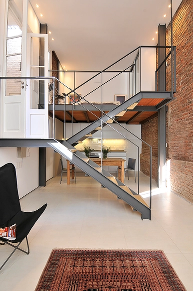 Casa Llambi / Fernando Castro + Alejandra Correa - Fotografía interior, Casas, Escaleras, Barandas, Fachada, Fijación Vigas, Sillas