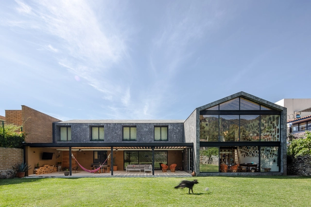 Casa Texcal / HGR Arquitectos - Fotografía exterior, Casas, Jardín, Fachada